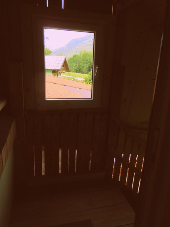 Auberge de jeunesse Kamp Rut à Kobarid Extérieur photo